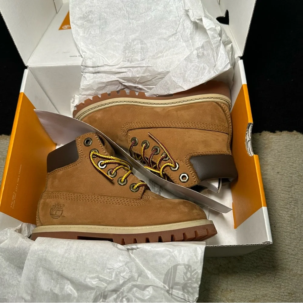 Timberland Kids Brown Boots 10C Like New